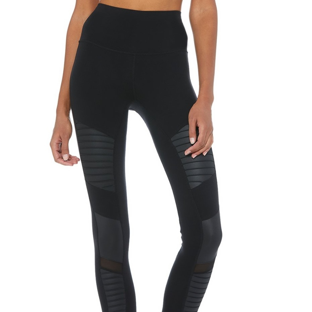 ALO Moto Legging in Black - Small - Worn twice!